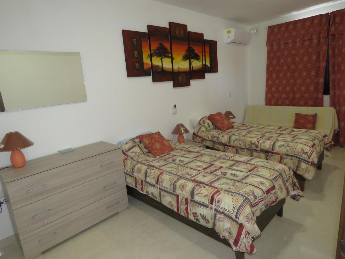 Aquamarine Sea Front - First Floor Apartment