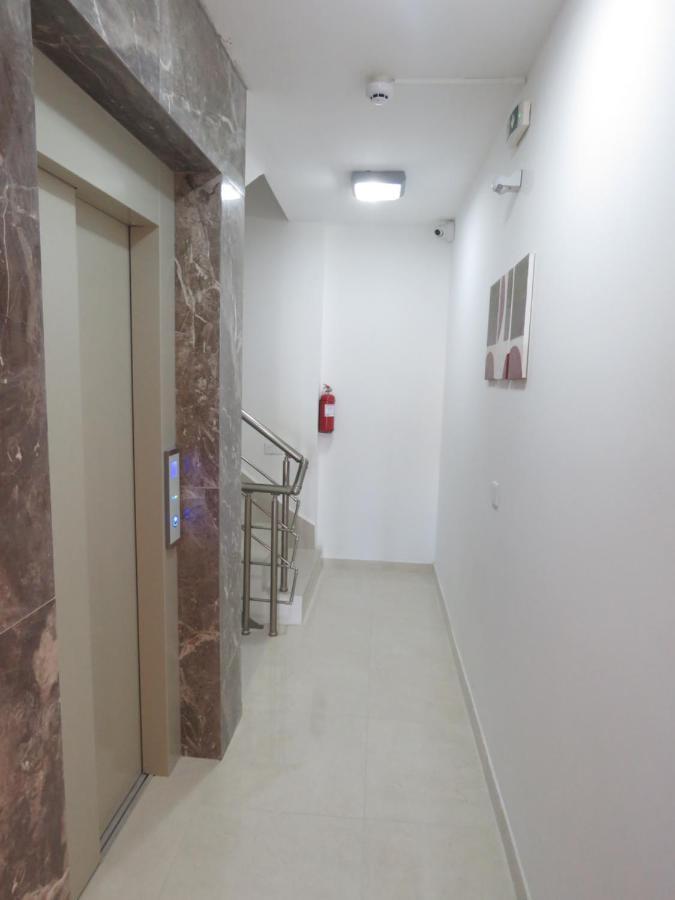 Apartment Aquamarine Sea Front - First Floor